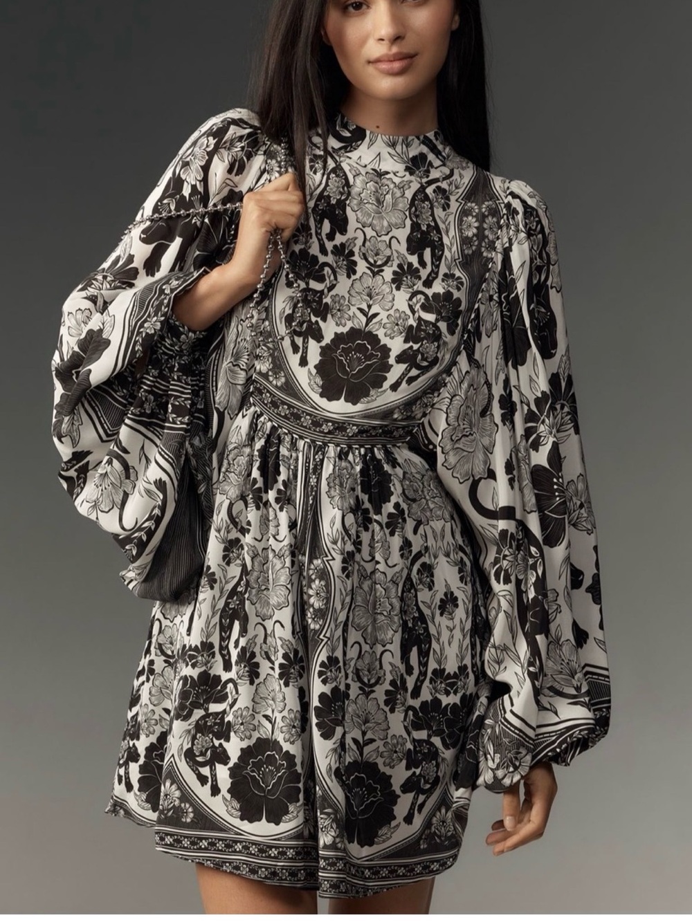 FARM Rio Black & White Floral Long-Sleeve High-Neck Dress